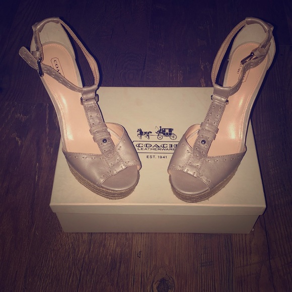 Coach Wedges - Picture 1 of 2
